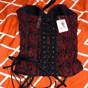 Brand new with tags!  Savage X Fenty Corset
